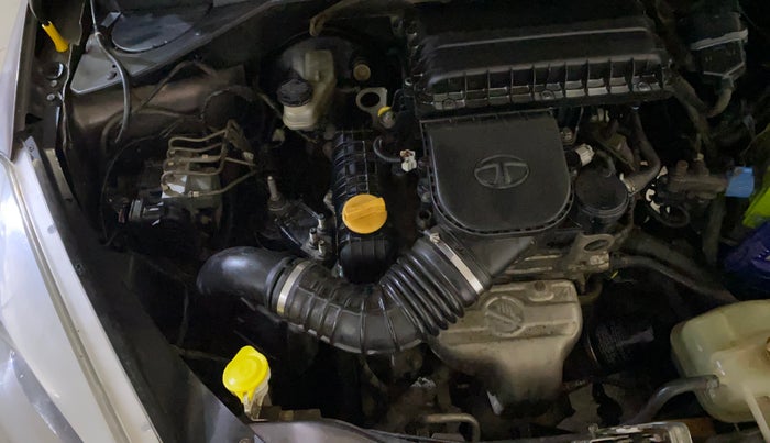 2018 Tata Tiago XZ PETROL, CNG, Manual, 1,11,136 km, Engine View - Right