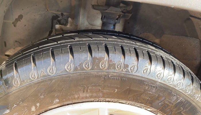 2020 Renault Kwid RXT 0.8, Petrol, Manual, 19,354 km, Left Front Tyre Tread