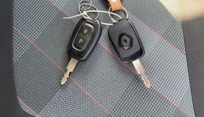 2020 Renault Kwid RXT 0.8, Petrol, Manual, 19,354 km, Key Close Up