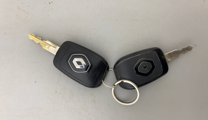 2020 Renault Kwid RXL 1.0 AMT, Petrol, Automatic, 74,760 km, Key Close Up