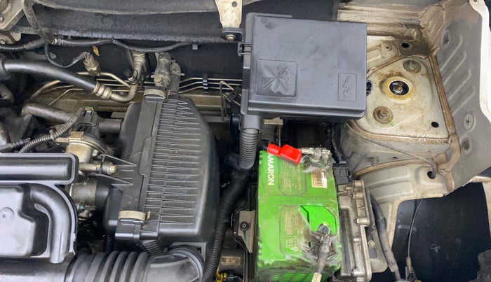 2020 Renault Kwid RXL 1.0 AMT, Petrol, Automatic, 74,760 km, Engine View - Left