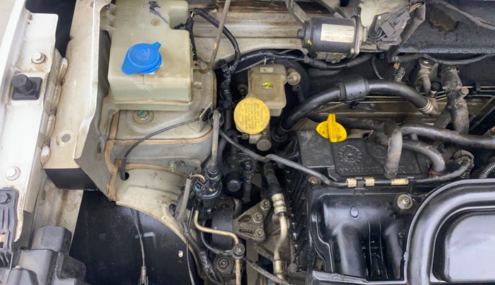 2020 Renault Kwid RXL 1.0 AMT, Petrol, Automatic, 74,760 km, Engine View - Right