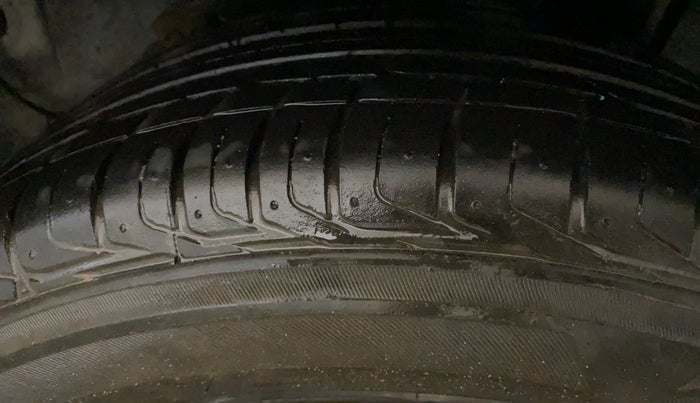 2022 Hyundai VENUE SX 1.0 TURBO IMT, Petrol, Manual, 78,527 km, Left Rear Tyre Tread