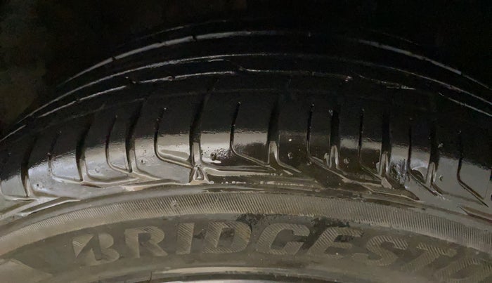 2022 Hyundai VENUE SX 1.0 TURBO IMT, Petrol, Manual, 78,527 km, Right Front Tyre Tread