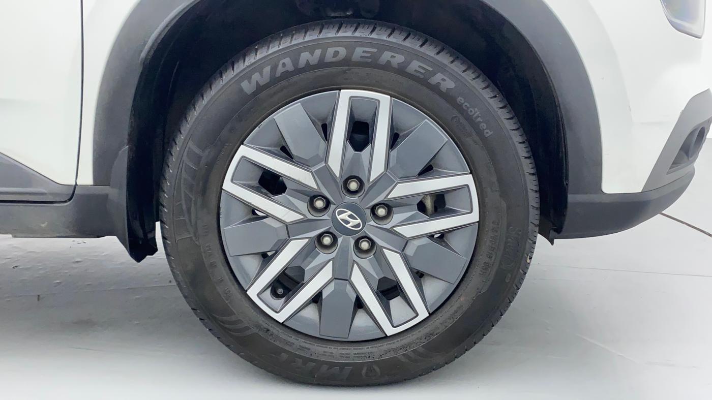 2022 Hyundai VENUE SX 1.0 TURBO IMT, Petrol, Manual, 21,228 km, Right Front Wheel