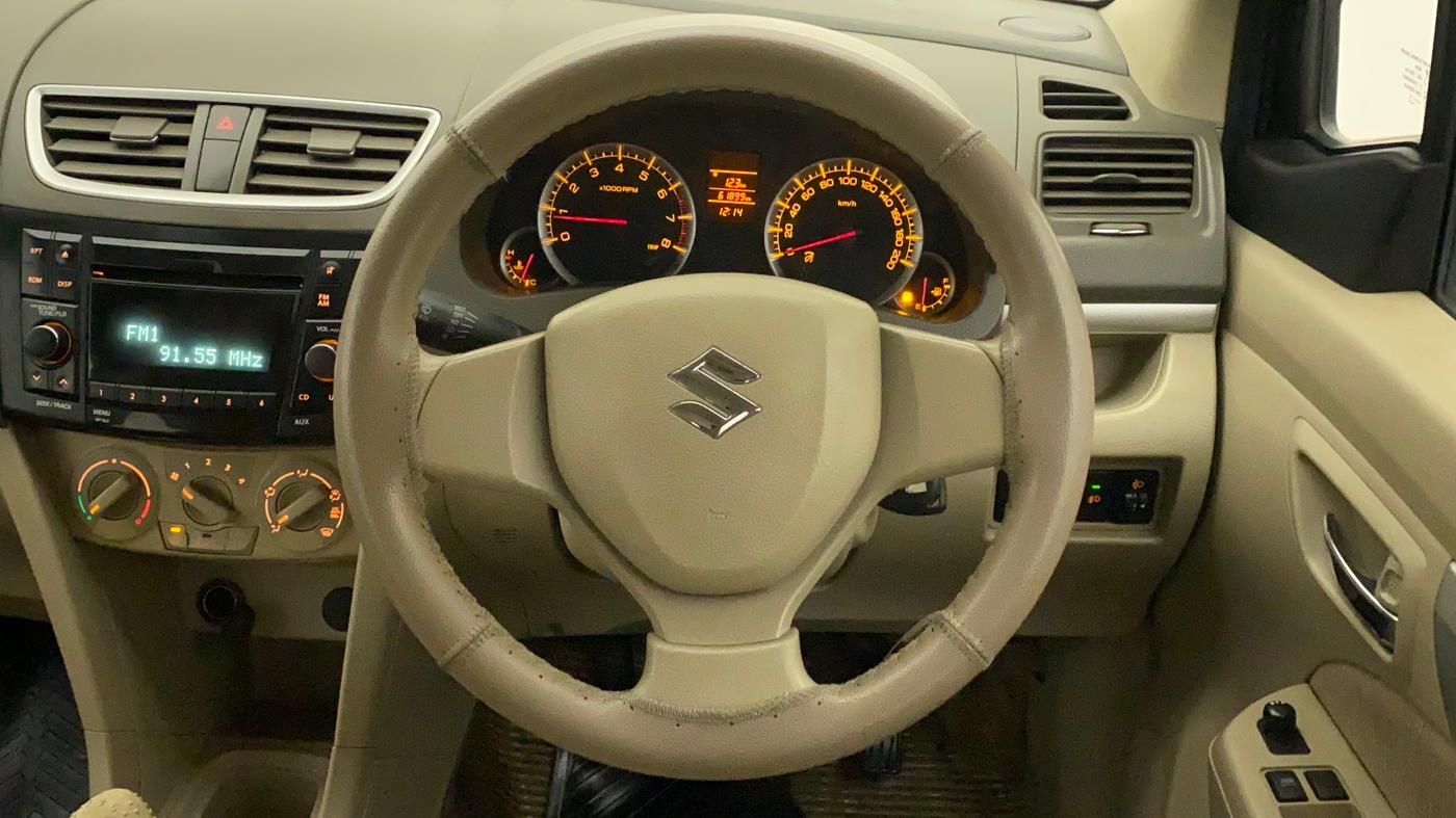 2013 Maruti Ertiga VXI, Petrol, Manual, 61,899 km, Steering Wheel Close Up