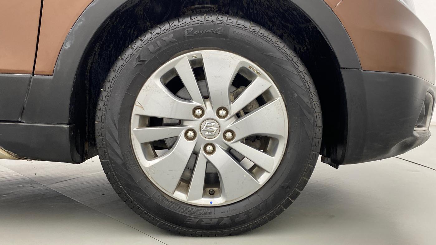 2016 Maruti S Cross ZETA 1.3, Diesel, Manual, 81,135 km, Right Front Wheel