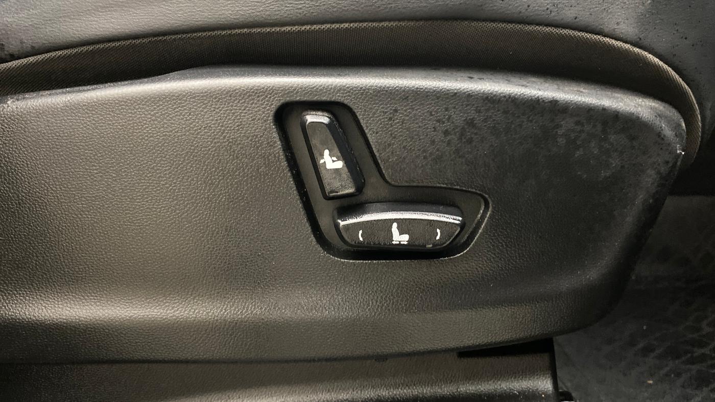 2020 MG HECTOR SHARP 1.5 DCT PETROL, Petrol, Automatic, 93,887 km, Driver Side Adjustment Panel