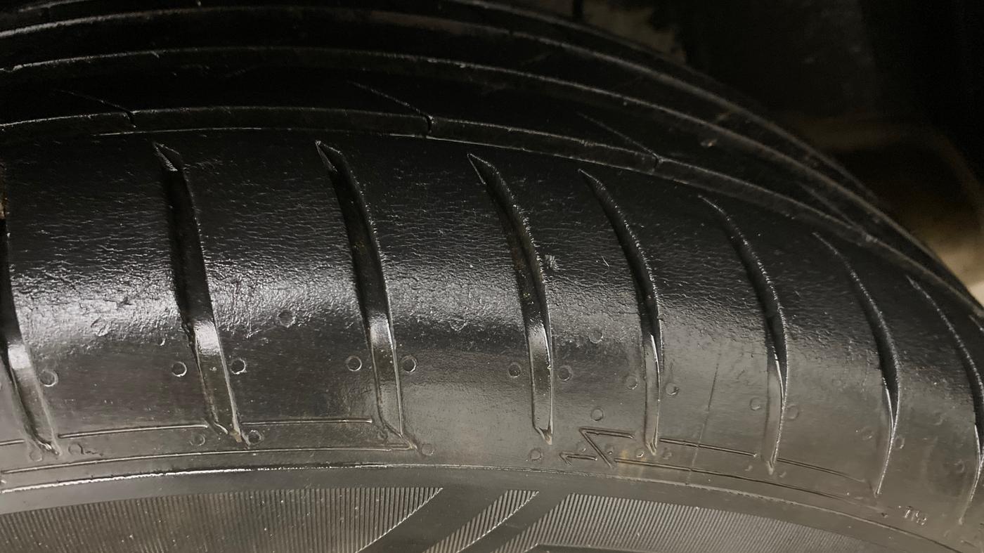 2020 MG HECTOR SHARP 1.5 DCT PETROL, Petrol, Automatic, 93,887 km, Left Rear Tyre Tread