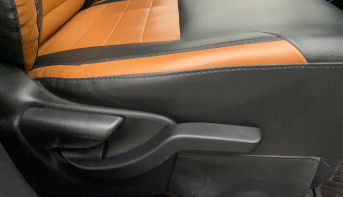 2018 Honda BR-V 1.5L I-VTEC V CVT, Petrol, Automatic, 35,588 km, Driver Side Adjustment Panel