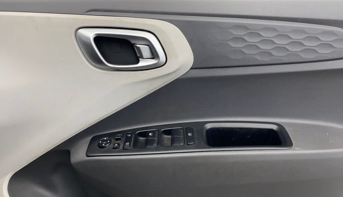 2020 Hyundai GRAND I10 NIOS SPORTZ 1.2 KAPPA VTVT, Petrol, Manual, 34,772 km, Driver Side Door Panels Control