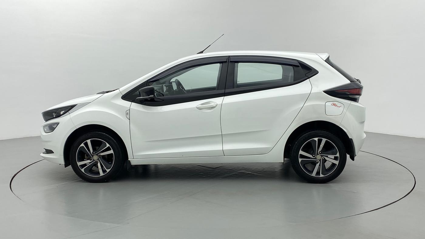 2020 Tata ALTROZ XZ 1.2, Petrol, Manual, 46,276 km, Left Side