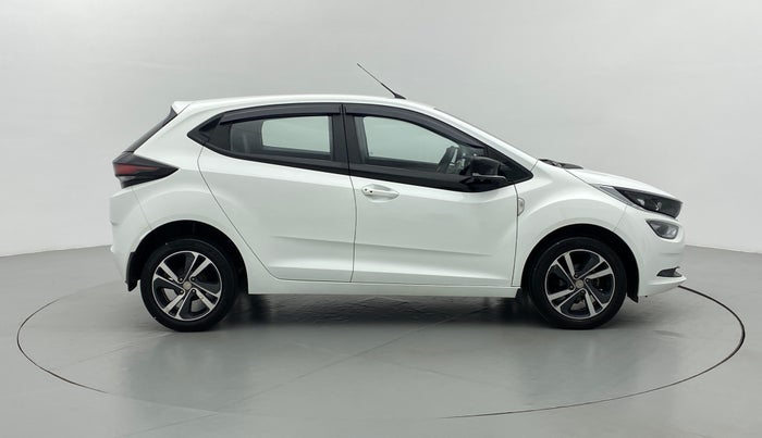 2020 Tata ALTROZ XZ 1.2, Petrol, Manual, 46,276 km, Right Side View