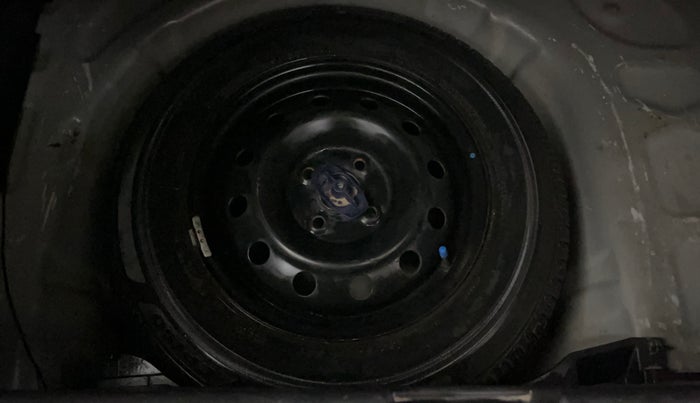 2019 Maruti Swift VXI, Petrol, Manual, 54,078 km, Spare Tyre