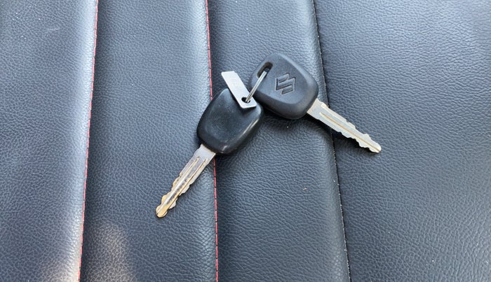 2018 Maruti Alto 800 LXI, Petrol, Manual, 78,885 km, Key Close Up