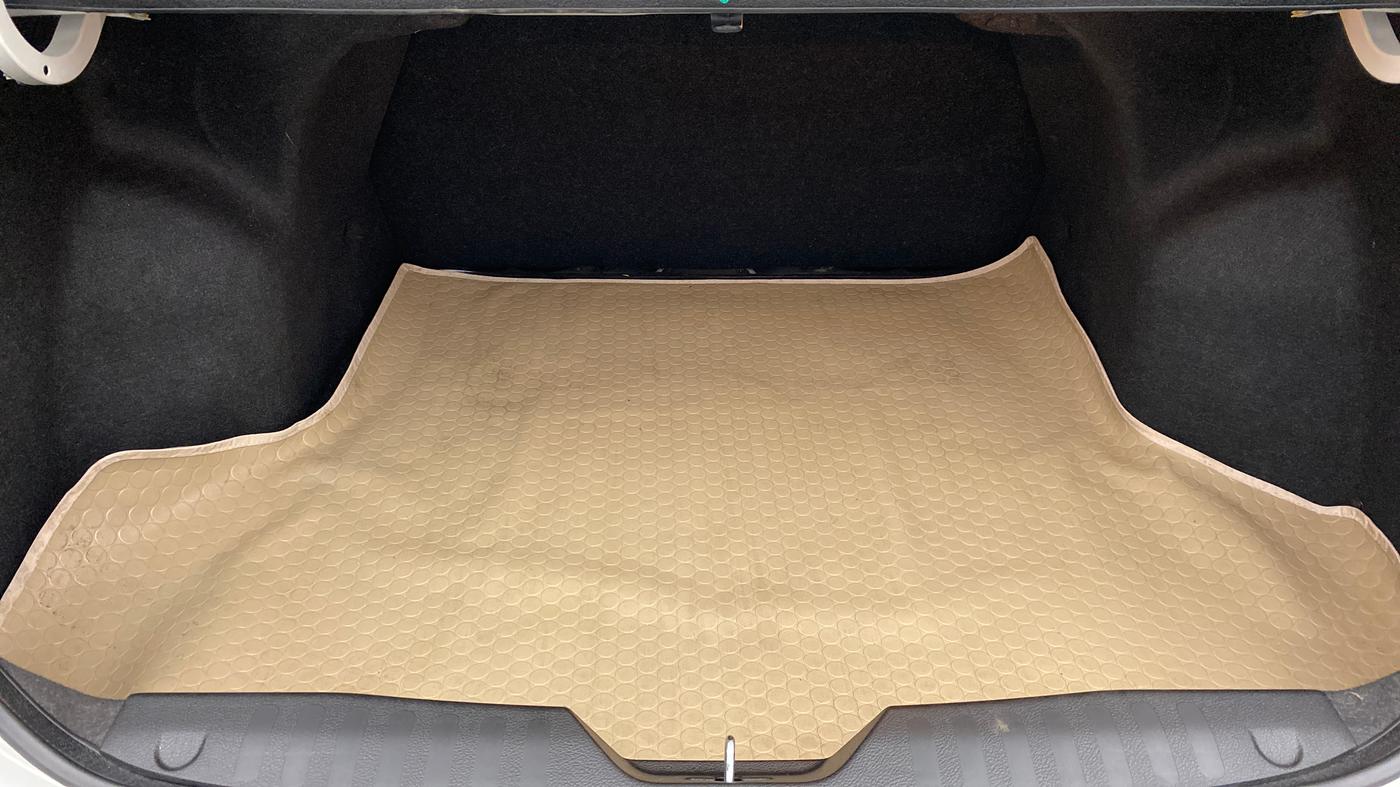 2016 Maruti Ciaz ZXI PLUS, Petrol, Manual, 23,273 km, Boot Inside