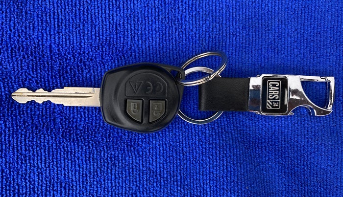 2019 Maruti Baleno DELTA 1.2 K12, Petrol, Manual, 45,623 km, Key Close Up