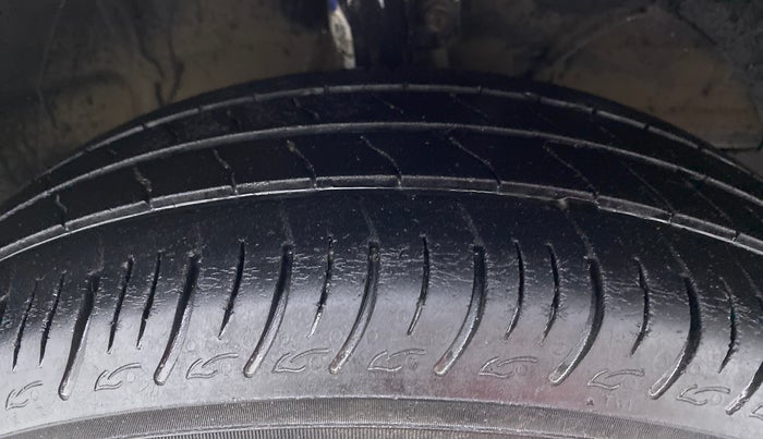 2019 Maruti Baleno DELTA 1.2 K12, Petrol, Manual, 45,623 km, Right Front Tyre Tread