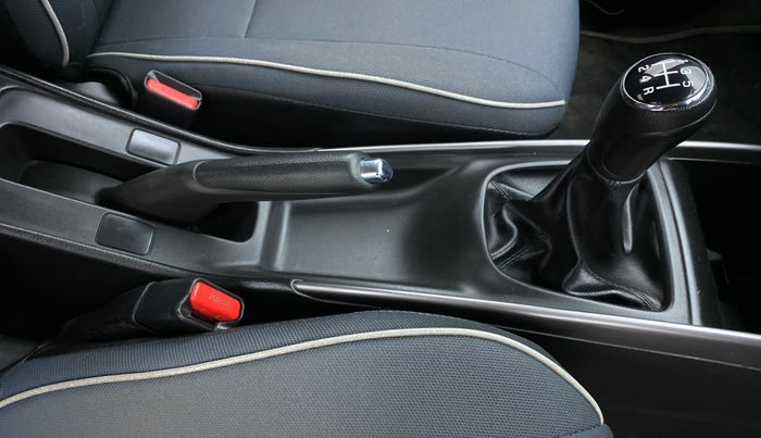 2019 Maruti Baleno DELTA 1.2 K12, Petrol, Manual, 45,623 km, Gear Lever