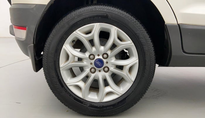 2016 Ford Ecosport 1.5 TITANIUM TI VCT AT, Petrol, Automatic, 43,841 km, Right Rear Wheel