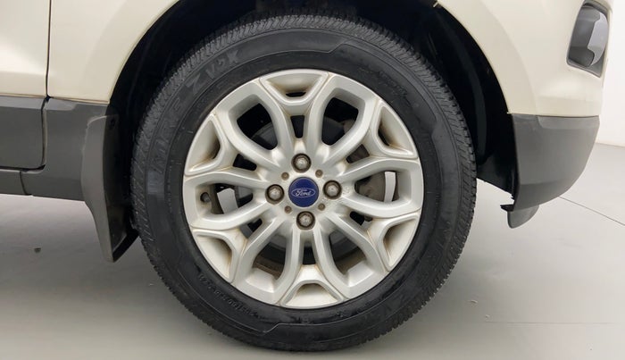2016 Ford Ecosport 1.5 TITANIUM TI VCT AT, Petrol, Automatic, 43,841 km, Right Front Wheel