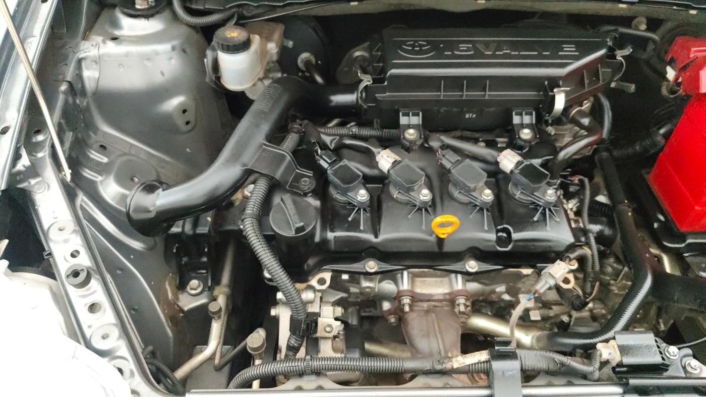 2016 Toyota Etios Liva VX, Petrol, Manual, 72,454 km, Engine View - Right