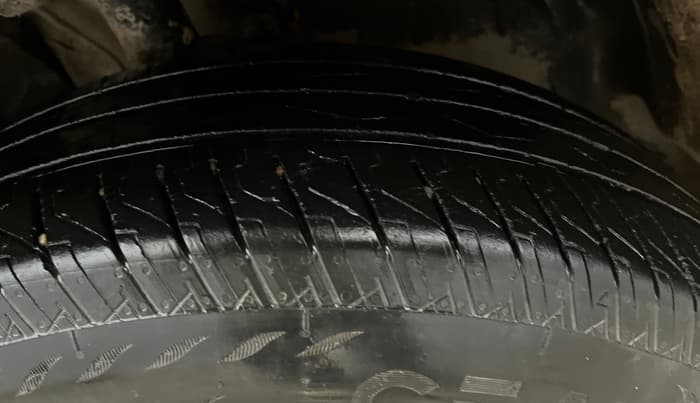 2023 Tata PUNCH ADVENTURE MT CNG , CNG, Manual, 50,602 km, Right Front Tyre Tread