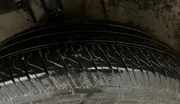 2023 Tata PUNCH ADVENTURE MT CNG , CNG, Manual, 50,602 km, Left Front Tyre Tread