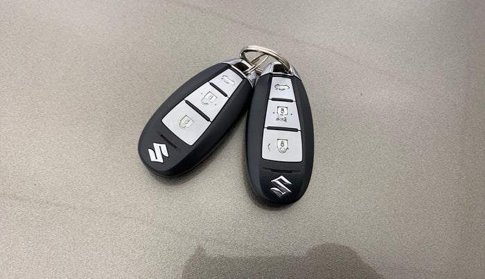 2018 Maruti Ciaz ZETA 1.5 SHVS MT PETROL, Petrol, Manual, 36,367 km, Key Close Up