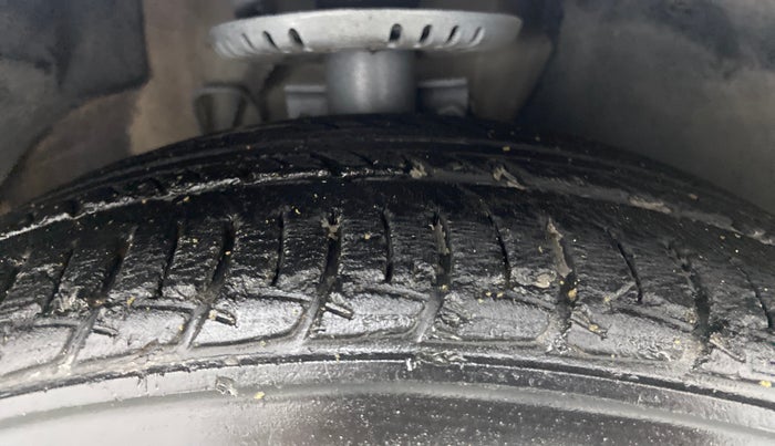 2017 Volkswagen Polo GT TSI AT, Petrol, Automatic, 44,766 km, Right Front Tyre Tread