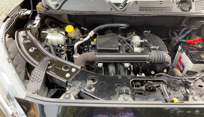 2022 Nissan MAGNITE XV RED EDITION, Petrol, Manual, 15,243 km, Engine View - Right