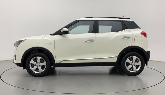 2023 Mahindra XUV300 W6 1.2 PETROL, Petrol, Manual, 5,478 km, Left Side