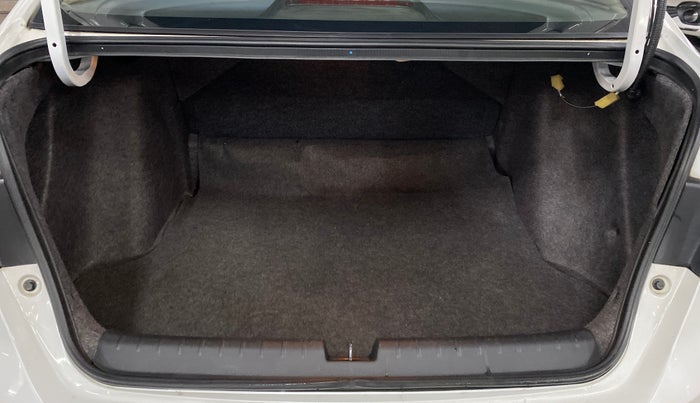 2023 Honda City 1.5L I-VTEC ZX CVT, Petrol, Automatic, 84,900 km, Boot Inside