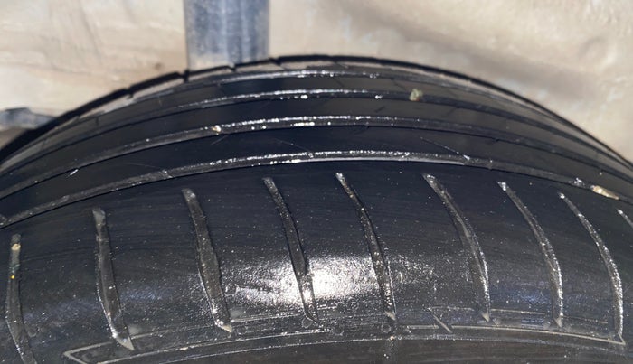 2023 Honda City 1.5L I-VTEC ZX CVT, Petrol, Automatic, 84,900 km, Right Rear Tyre Tread