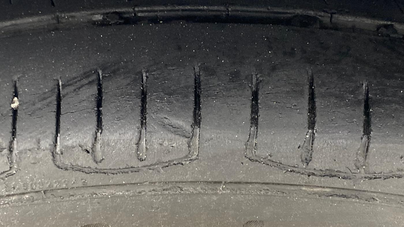 2019 Hyundai Grand i10 SPORTZ AT 1.2 KAPPA VTVT, Petrol, Automatic, 76,726 km, Left Front Tyre Tread