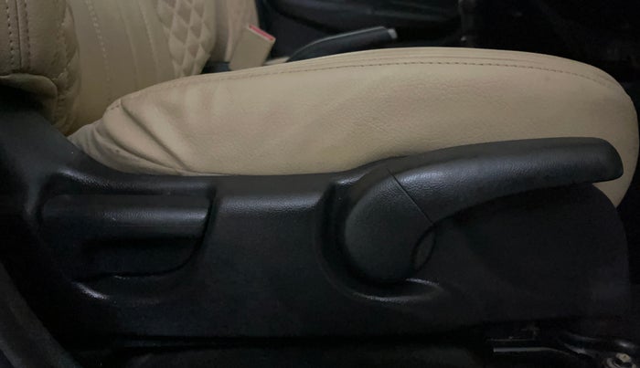 2015 Honda Jazz 1.2L I-VTEC V, Petrol, Manual, 63,106 km, Driver Side Adjustment Panel