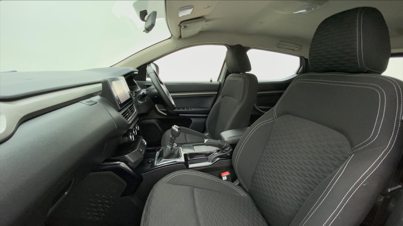 2021 Renault Kiger RXZ 1.0 MT, Petrol, Manual, 12,233 km, Right Side Front Door Cabin
