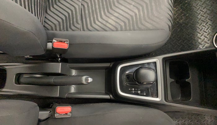 2022 Maruti Swift ZXI AMT, Petrol, Automatic, 17,346 km, Gear Lever