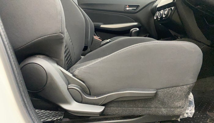 2022 Maruti Swift ZXI AMT, Petrol, Automatic, 17,346 km, Driver Side Adjustment Panel