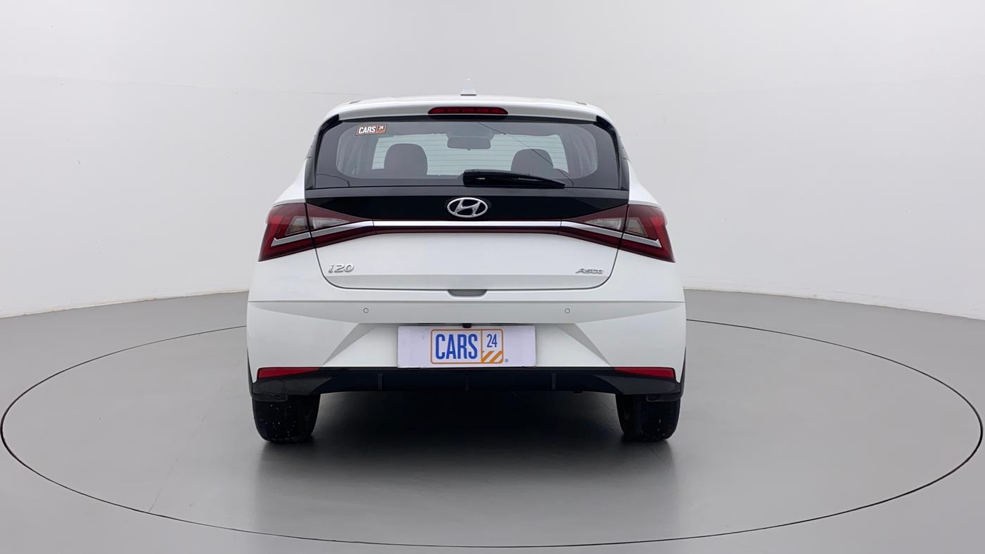 2023 Hyundai NEW I20 ASTA 1.2 MT, Petrol, Manual, 4,684 km, Back/Rear