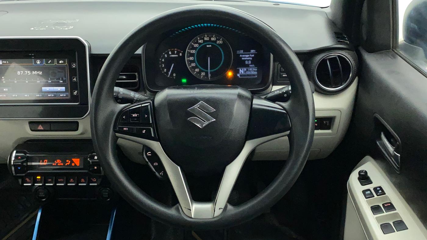 2017 Maruti IGNIS ALPHA 1.2 AMT, Petrol, Automatic, 1,03,557 km, Steering Wheel Close Up