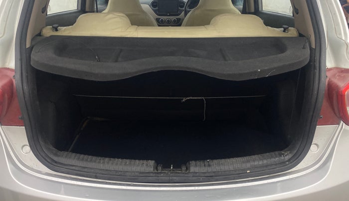 2014 Hyundai Grand i10 SPORTZ 1.2 KAPPA VTVT, Petrol, Manual, 44,321 km, Boot Inside