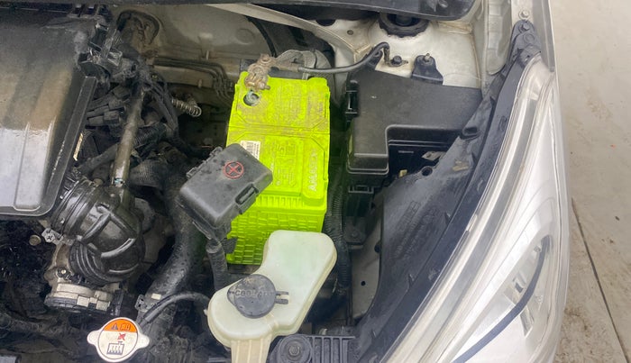 2014 Hyundai Grand i10 SPORTZ 1.2 KAPPA VTVT, Petrol, Manual, 44,321 km, Engine View - Left