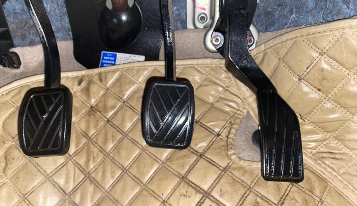 2021 Maruti Ciaz ALPHA 1.5 SHVS PETROL, Petrol, Manual, 53,775 km, Pedals