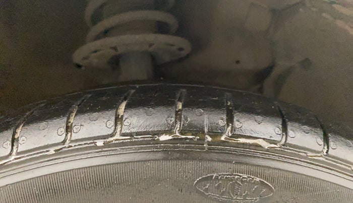 2021 Maruti Ciaz ALPHA 1.5 SHVS PETROL, Petrol, Manual, 53,775 km, Right Front Tyre Tread