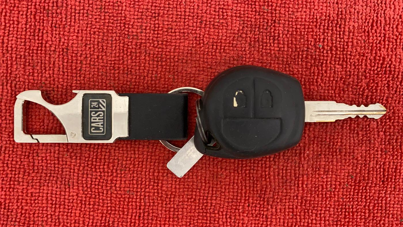 2013 Maruti Swift VDI, Diesel, Manual, 95,211 km, Key Close Up
