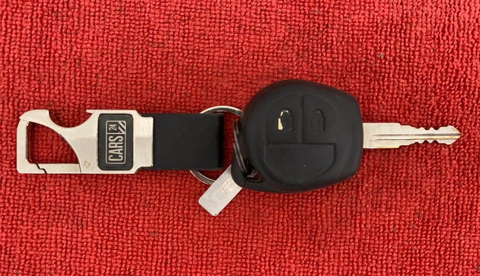2013 Maruti Swift VDI, Diesel, Manual, 95,211 km, Key Close Up