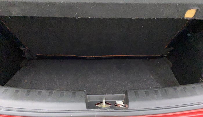 2013 Maruti Swift VDI, Diesel, Manual, 95,211 km, Boot Inside