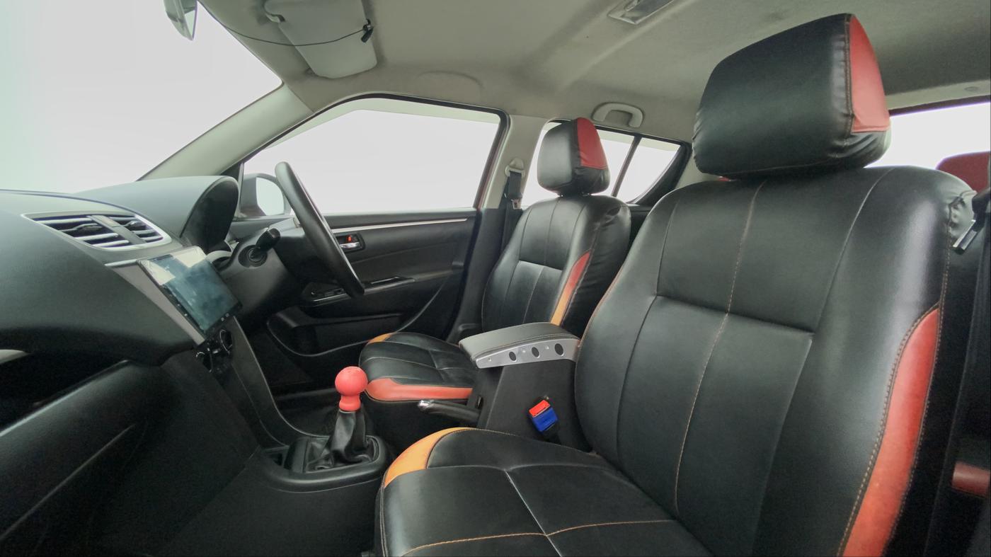 2013 Maruti Swift VDI, Diesel, Manual, 95,211 km, Right Side Front Door Cabin