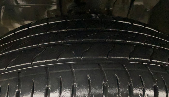 2022 Tata PUNCH ACCOMPLISHED AMT, Petrol, Automatic, 53,245 km, Left Front Tyre Tread